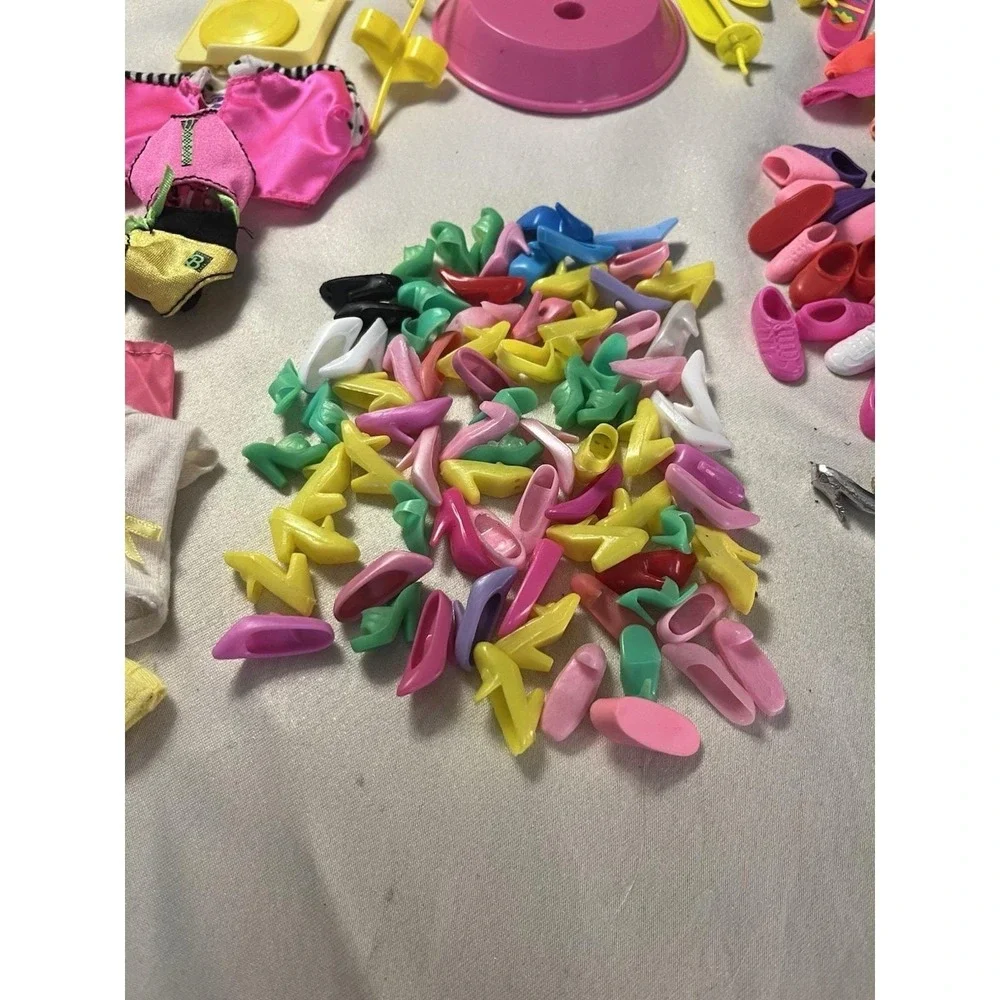 Huge Vintage Barbie & Ken Accessories Lot Shoes Skis Radios Hairbrush Clothing